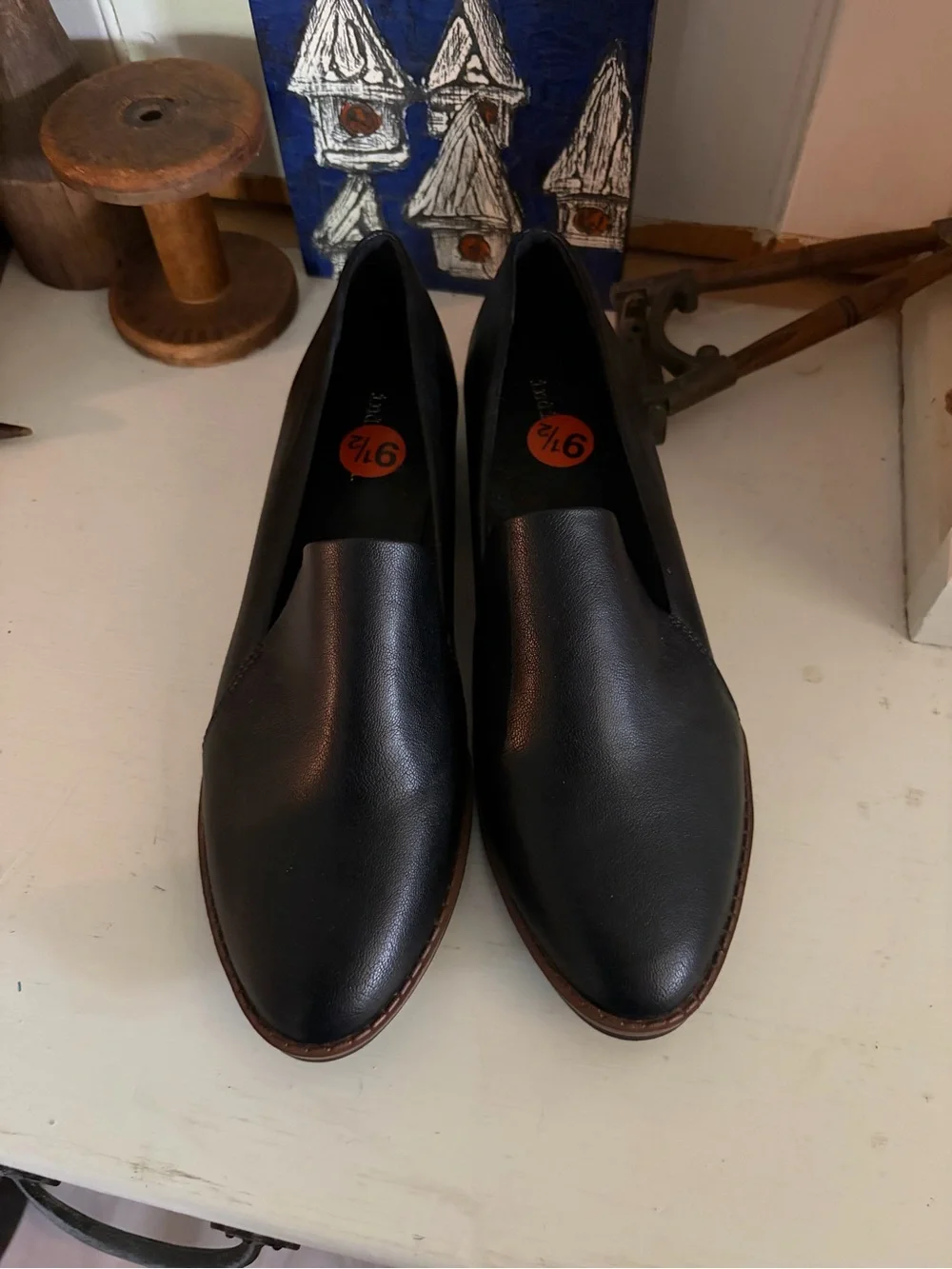 NWOT Women’s Black Slip-On Leather Loafers - Picture 1 of 4